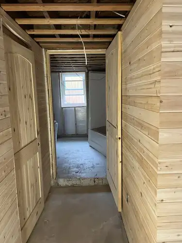 Home Improvement Contractors (4)